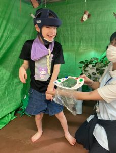 虫取りテント③